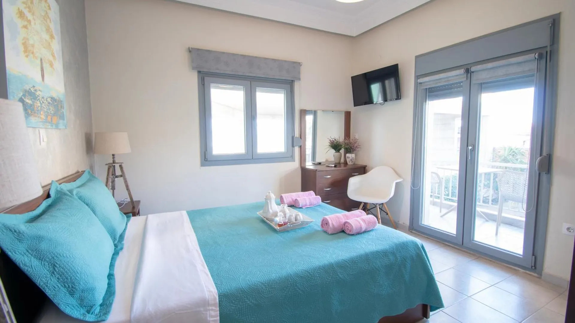 Magdalena Seaside Apartments Nea Roda